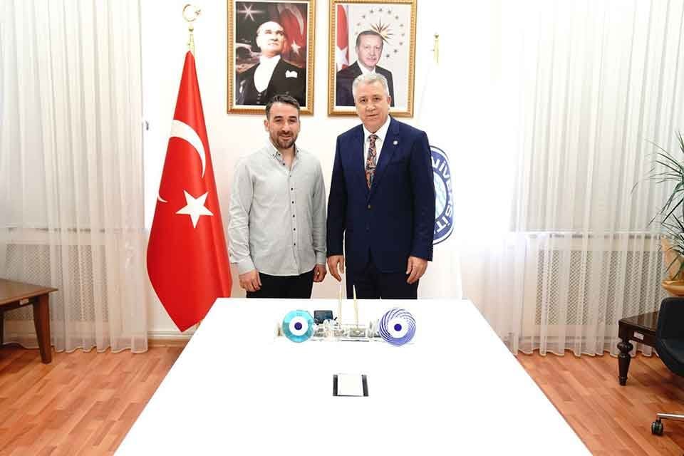Ege &Uuml;niversitesi&nbsp;M&uuml;hendislik Fak&uuml;ltesi&nbsp;Biyom&uuml;hendislik B&ouml;l&uuml;m&uuml; &Ouml;ğr. G&ouml;r. Dr. Emre Dokuzparmak&rsquo;ın T&Uuml;BİTAK