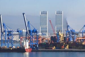 T&uuml;rkiye ekonomisi 2022'nin &uuml;&ccedil;&uuml;nc&uuml; &ccedil;eyreğinde y&uuml;zde 3,9 b&uuml;y&uuml;d&uuml;, yıllık bazda