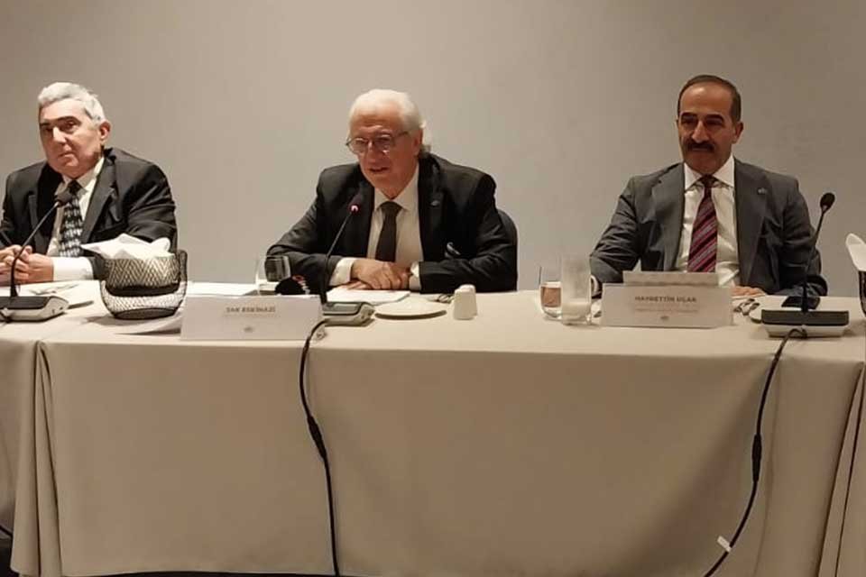 Ege İhracat&ccedil;ı Birlikleri (EİB) Koordinat&ouml;r Başkanı Jak Eskinazi, 2022 yılı