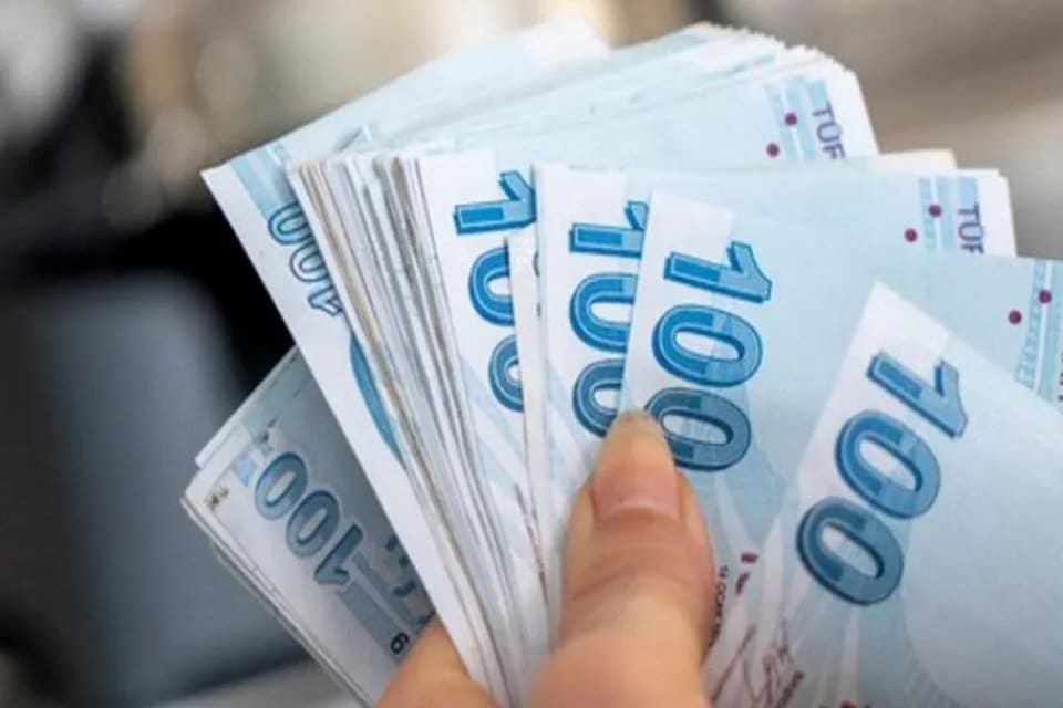 Memur maaşları ve emekli aylıkları ile ilgili son dakika a&ccedil;ıklaması!