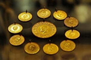 Altın uzmanı İslam Memiş; gram altın, dolar, g&uuml;m&uuml;ş ve kripto
