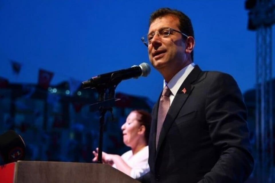 Ekrem İmamoğlu,&nbsp;İstanbul&rsquo;un Fethinin 569. yıld&ouml;n&uuml;m&uuml;n&uuml;n kutlandığı etkinlikte yaptığı a&ccedil;ıklamada İstanbul
