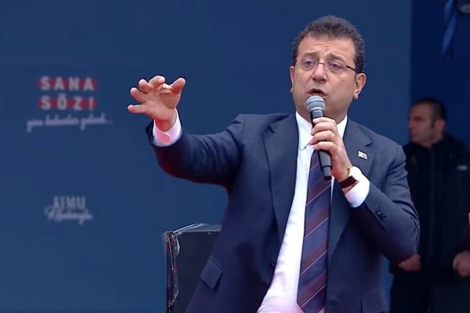 Kılı&ccedil;daroğlu&rsquo;na Ankara B&uuml;y&uuml;kşehir Belediye Başkanı&nbsp;Mansur Yavaş, İstanbul B&uuml;y&uuml;kşehir Belediye Başkanı&nbsp;Ekrem