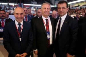 &Uuml;&ccedil; b&uuml;y&uuml;k şehrin belediye başkanı Ekrem İmamoğlu, Mansur Yavaş ve