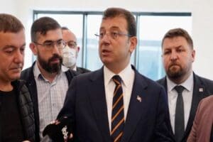 İBB Başkanı Ekrem İmamoğlu, Başakşehir &Ccedil;am ve Sakura Şehir Hastanesi&rsquo;nde