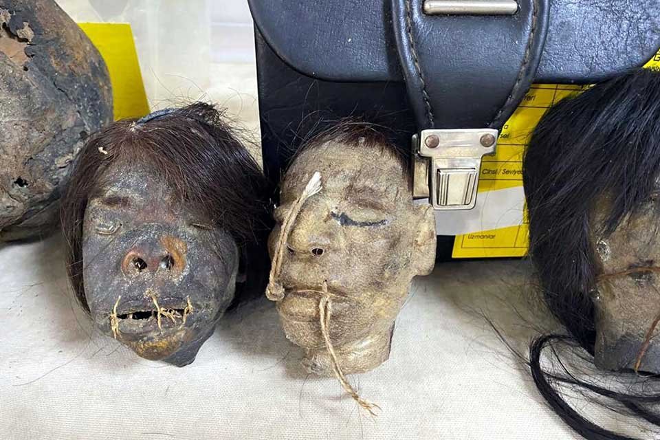 İzmir'in Aliağa il&ccedil;esindeki bir ev ve depoya 3 g&uuml;n arayla