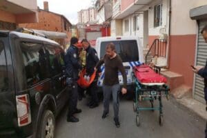 Bursa'da bir apartmanın 3&rsquo;&uuml;nc&uuml; katında elektrikli battaniyeden &ccedil;ıktığı &uuml;zerinde durulan