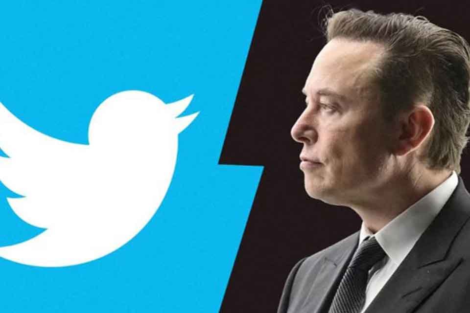 Twitter'in eski y&ouml;netiminin kurum i&ccedil;i yazışmalarını bir grup gazeteciyle paylaşarak