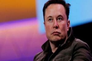 Elon Musk&rsquo;ın 44 milyar doları g&ouml;zden &ccedil;ıkardığı ancak sonra askıya
