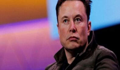Elon Musk kötü günler geçiriyor: Tesla'da küçülme kararı, Twitter'da…