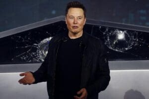 &Ouml;zel Uzay şirketi SpaceX'in sahibi Elon Musk Mars kolonisi ile