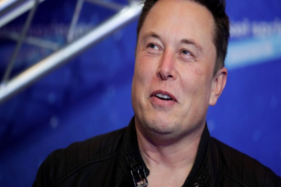 Dünyanın en zengin kişisi unvanını elde eden SpaceX ve Tesla