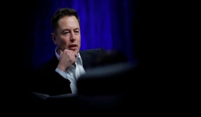 Elon Musk'tan UFO açıklaması