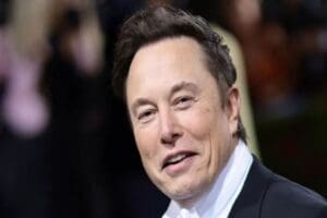 Tesla ve Twitter CEO'su Elon Musk, tweetleri ile Tesla hisse