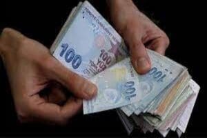 Emekliler&nbsp;ve g&ouml;revdeki memurların g&ouml;z&uuml; kulağı yeni yıl zamlarında.&nbsp;A&ccedil;ıklanan kasım ayı