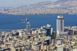 T&uuml;rkiye Emlak&ccedil;ılar Federasyonu Başkanı Hacı Ali Bayram, &ldquo;&Ouml;n&uuml;m&uuml;zdeki haftalarda &ccedil;ok