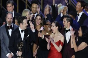 Televizyon dünyasının en prestijli ödüllerinden olan Emmy Ödülleri sahiplerini buldu.