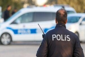 Cumhurbaşkanlığı Kararnamesi ile Emniyet Genel M&uuml;d&uuml;rl&uuml;ğ&uuml; teşkilatı i&ccedil;in 10 bin