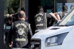Sedat Peker'in basın danışmanı olarak bilinen ve Arnavutluk'un başkenti Tiran'da
