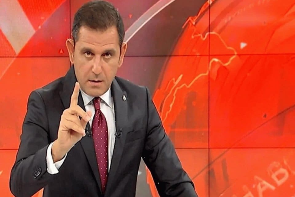 S&ouml;zc&uuml; TV spikeri Fatih Portakal, Cumhurbaşkanı Recep Tayyip Erdoğan'ın &uuml;niversite
