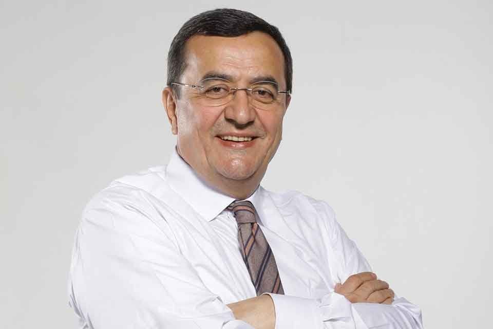 T&uuml;rkiye'nin En Başarılı İl&ccedil;e Belediyeleri 2022 anketi a&ccedil;ıklandı. PİAR Araştırma