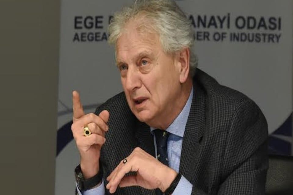 EBSO Başkanı Ender Yorgancılar, kamuoyunda &ldquo;Emeklilikte Yaşa Takılanlar&rdquo; olarak bilinen