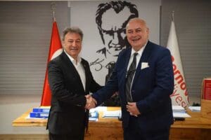 Bornova Belediye Başkanı Dr. Mustafa İduğ, Londra Enfield Belediye Başkanı