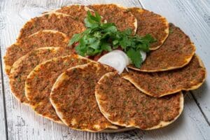 Et fiyatlarında son iki ayda y&uuml;zde 50'yi bulan artış lahmacun