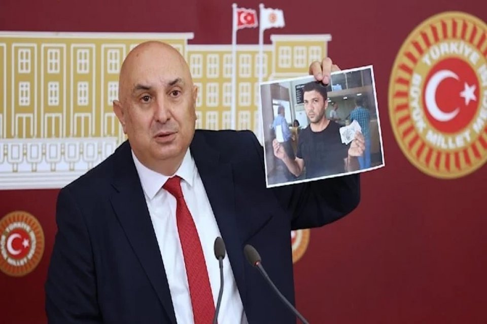 CHP Grup Başkanvekili Engin &Ouml;zko&ccedil;, Cumhurbaşkanı ve AK Parti Genel