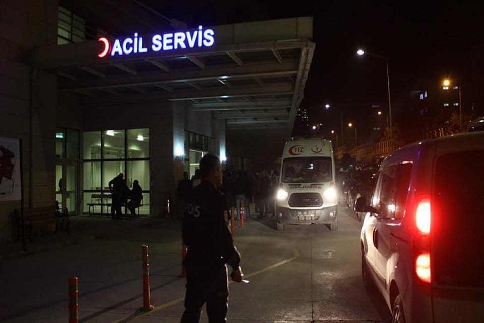 Diyarbakır'da M.Ş.D., eşiyle ilişki yaşadığını iddia ettiği U.G. isimli erkeğin