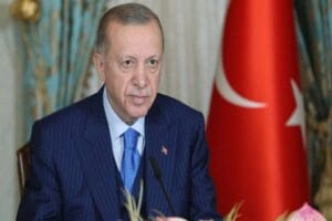AK Parti'nin kapalı olarak yapılan grup toplantısı ile ilgili dikkat