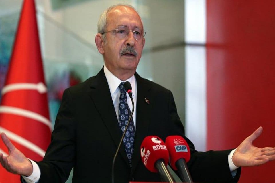 Ekonomiye dair paylaşımlar yapan CHP lideri Kılı&ccedil;daroğlu, "Erdoğan kaybettiğini biliyor