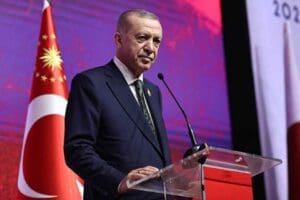 Cumhurbaşkanı Erdoğan, 5,9 b&uuml;y&uuml;kl&uuml;ğ&uuml;ndeki deprem sonrası D&uuml;zce'yi 'Genel Hayata Etkili