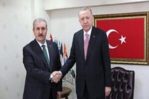 Cumhurbaşkanı Recep Tayyip Erdoğan, saat 14.00'te B&uuml;y&uuml;k Birlik Partisi Genel