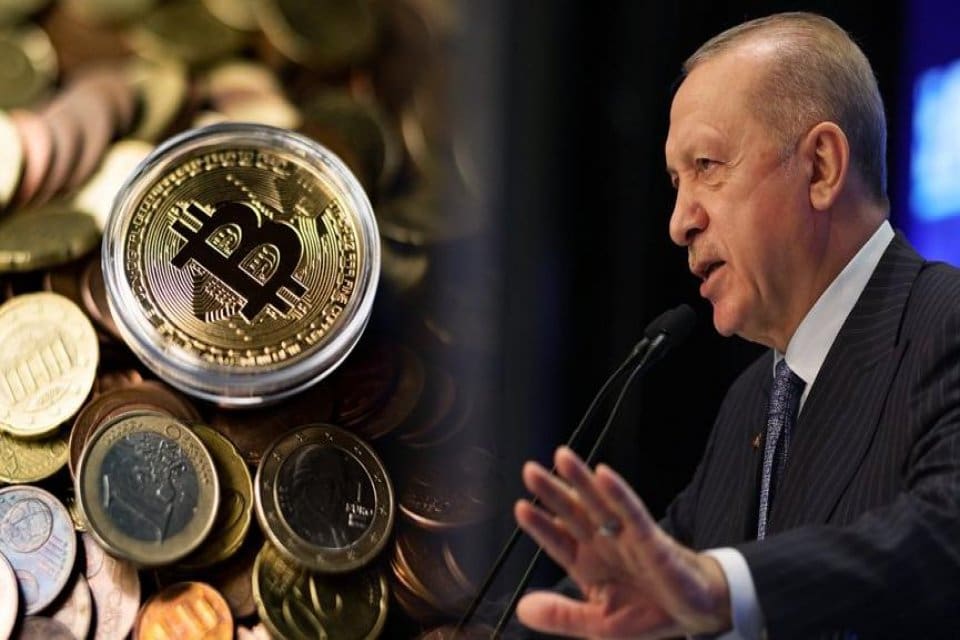 'Blokzincir İstanbul' programında konuşan Cumhurbaşkanı Erdoğan, "T&uuml;rkiye Y&uuml;zyılı'nın hazırlıklarını yaparken