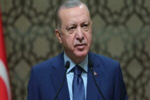 AK Parti İstanbul Genişletilmiş İl Danışma Meclisi Toplantısı'nda konuşan Cumhurbaşkanı