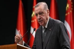 Cumhurbaşkanı Recep Tayyip Erdoğan, Kabine Toplantısı'nın ardından g&uuml;ndeme dair &ouml;nemli
