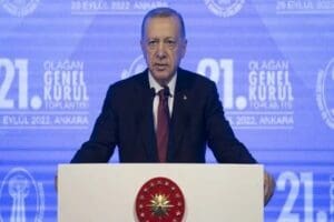 TESK Genel Kurulu'nda konuşan Cumhurbaşkanı Erdoğan, ekonomiye ilişkin &ouml;nemli mesajlar
