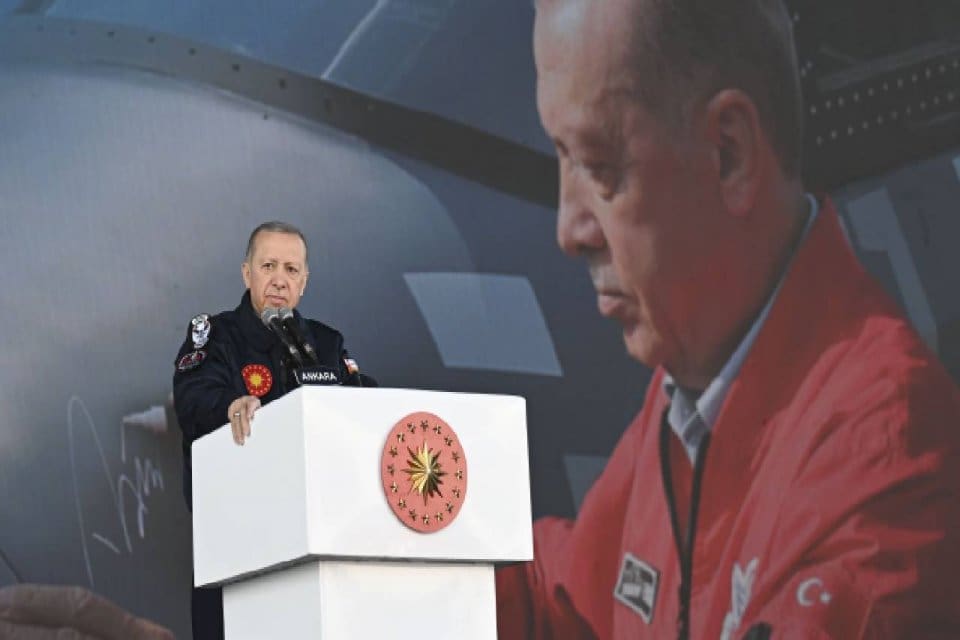 Cumhurbaşkanı ve AK Parti Genel Başkanı Recep Tayyip Erdoğan, "T&uuml;rkiye
