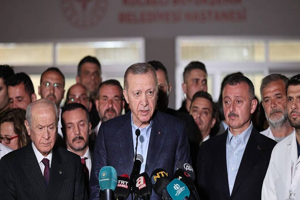 Cumhurbaşkanı Recep Tayyip&nbsp;Erdoğan,&nbsp;"Fitne ve fesat i&ccedil;inde olanlara kulak asmayın. Birliğimize,
