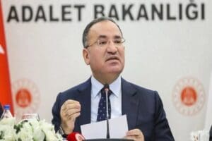 Adalet Bakanı Bekir Bozdağ, Cumhurbaşkanı Recep Tayyip Erdoğan'ın yeniden Cumhurbaşkanı&nbsp;adayı