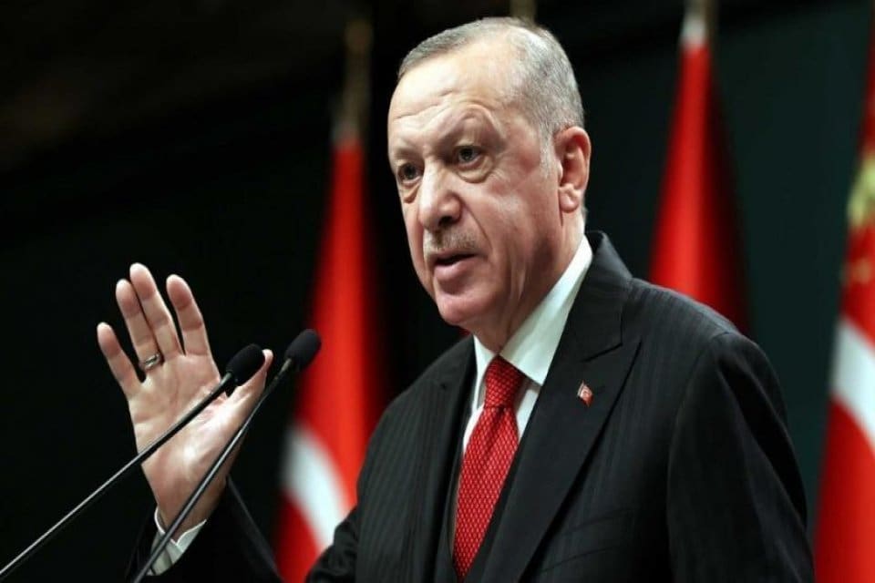 Cumhurbaşkanı Recep Tayyip Erdoğan, "Şu anda AB &uuml;yesi &uuml;lkeler i&ccedil;erisinde