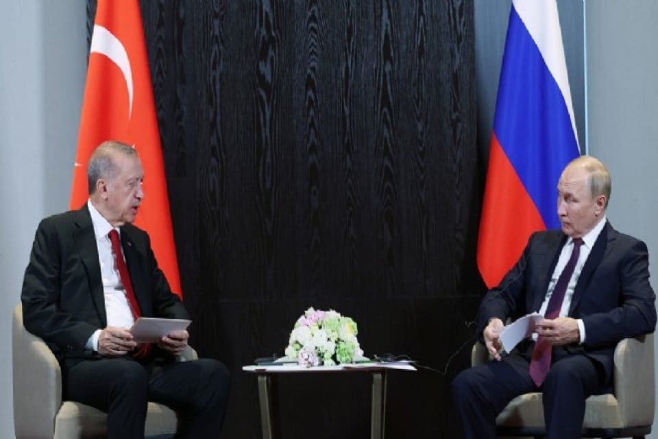 Cumhurbaşkanı Erdoğan, Şanghay İşbirliği &Ouml;rg&uuml;t&uuml; 22'nci Devlet Başkanları Zirvesi'ndeki temasları