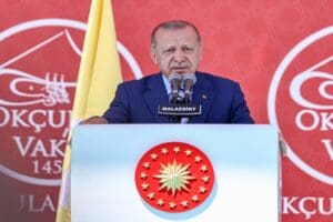 Cumhurbaşkanı Erdoğan, Malazgirt Zaferi'nin 950. yılı dolayısıyla d&uuml;zenlenen Malazgirt Fetih