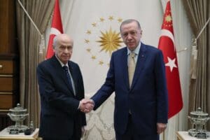 Cumhurbaşkanı Erdoğan, MHP lideri Bah&ccedil;eli ile g&ouml;r&uuml;şecek. G&ouml;r&uuml;şmede se&ccedil;im s&uuml;reci,