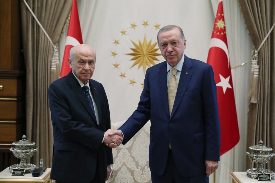 Cumhurbaşkanı Erdoğan, MHP lideri Bah&ccedil;eli ile g&ouml;r&uuml;şecek. G&ouml;r&uuml;şmede se&ccedil;im s&uuml;reci,