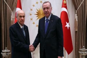 Cumhurbaşkanı Recep Tayyip Erdoğan, bug&uuml;n MHP Genel Başkanı Devlet Bah&ccedil;eli