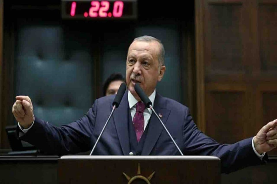 Cumhurbaşkanı Recep Tayyip Erdoğan'ın kendisine yakın isimler tarafından milletvekili adaylığı