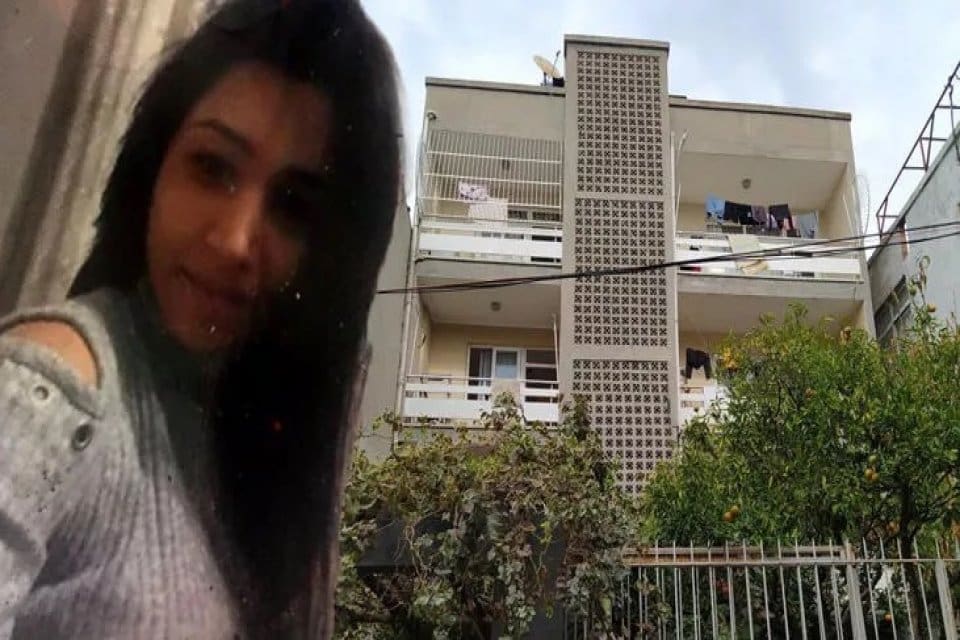 Adana'nın Seyhan il&ccedil;esinde Abdullah T., tartıştığı eşi 3 &ccedil;ocuk annesi