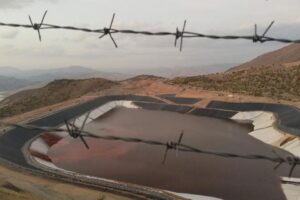 CHP Milletvekili Gürsel Tekin, Erzincan İliç'te faaliyet gösteren altın madeninde